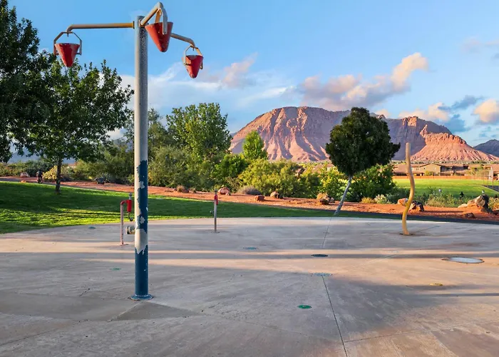 Ocotillo Springs 67: Private Hot Tub & Game Room Retreat