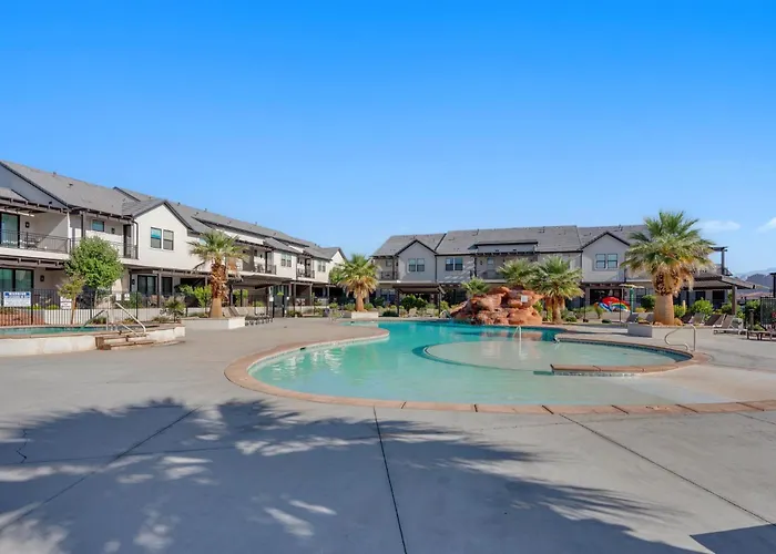 Ocotillo Springs Resort 45 L Brand New Property, Private Pool, Hot Tub, & Community Pool