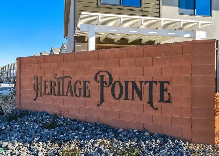 Luxury Red Rock Townhome - 42- St George Santa Clara